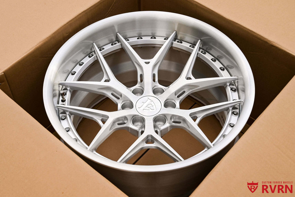 Brushed aluminum split-spoke RVRN RV-DR08D forged wheel in its shipping box, custom wheels for the 2004 Dodge Viper