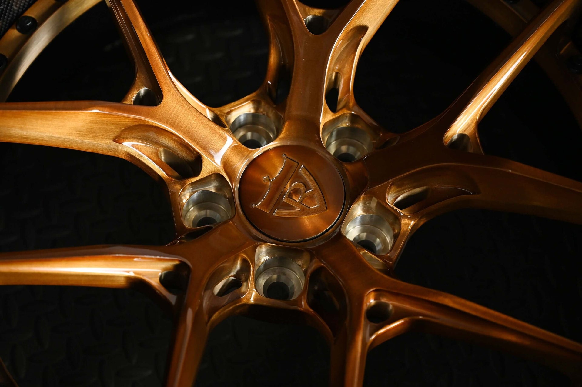 Detailed view of RVRN RV-DR08D deep concave wheel design, custom-built for the BMW M4 G82, offering improved handling and aesthetic appeal.