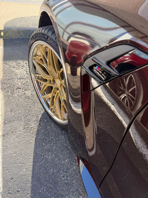 2024 BMW M4 Competition on RVRN RV-DR19 custom wheels 20x10 20x11 Champagne Gold chrome barrel lightweight forged wheels front angle