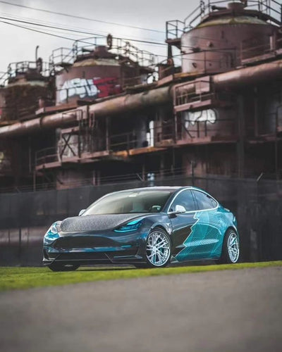 Tesla Model 3 side profile RVRN forged wheels RV-DT01 polished blue finish staggered setup