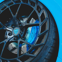 Close-up of RVRN RV-MC23 forged wheel design on Corvette C8 Z51 Rapid Blue finish