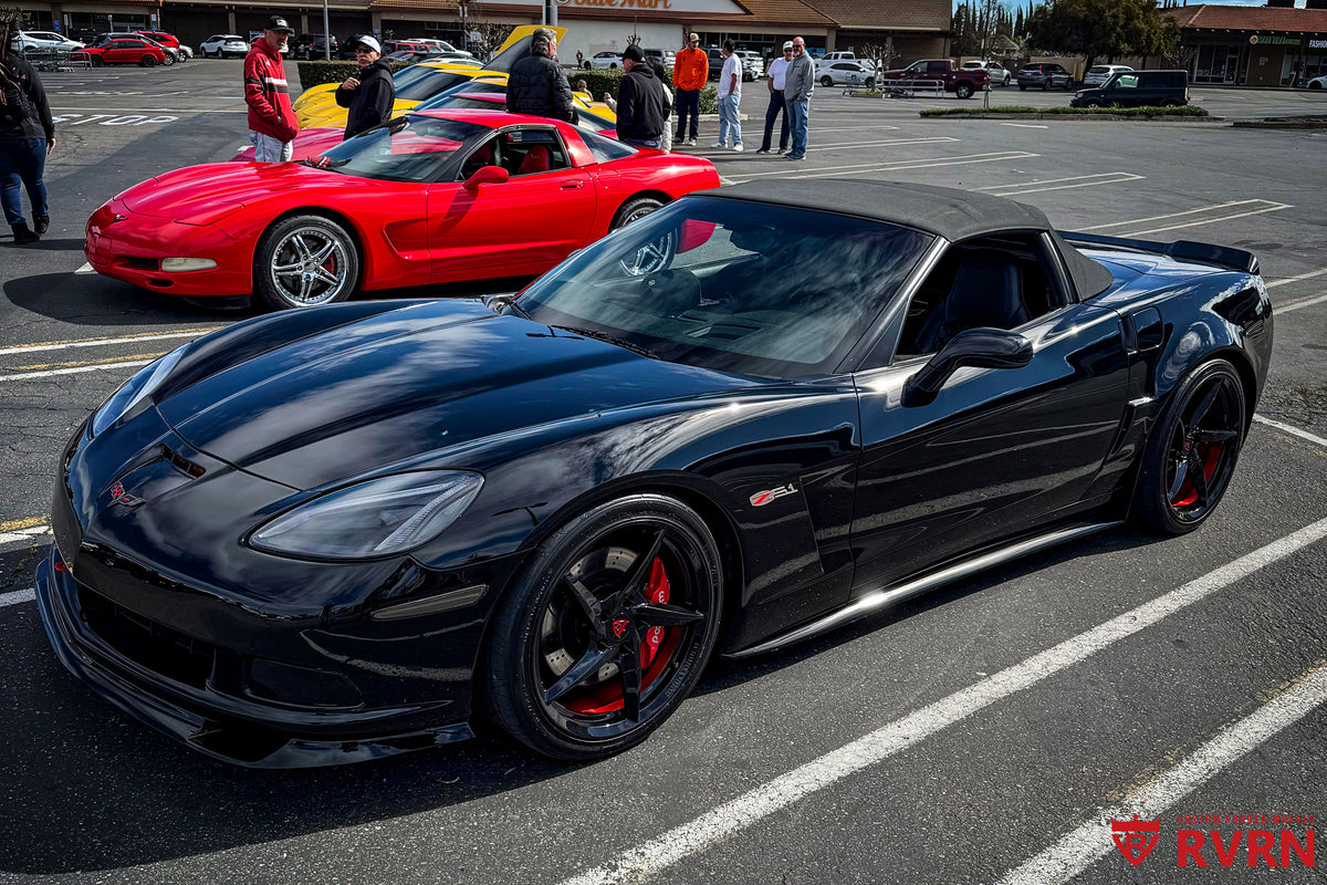 2006 Corvette C6 Convertible aftermarket forged wheels by RVRN RV-MC35 gloss black wheels with brushed red inner barrel 20x12 rear