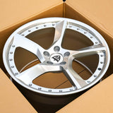 Custom forged monoblock wheel RV-MF01 in a box, showcasing 5 spoke design and polished finish, perfect for Ferrari wheels.