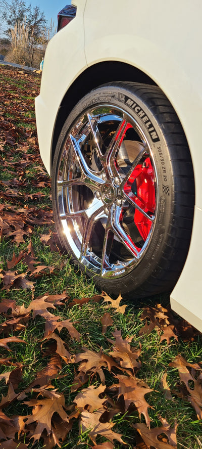 Close-up of RVRN RV-MR05 rear wheel on 2020 Corvette C8 Z51, 20x11 /64mm, shiny chrome lip
