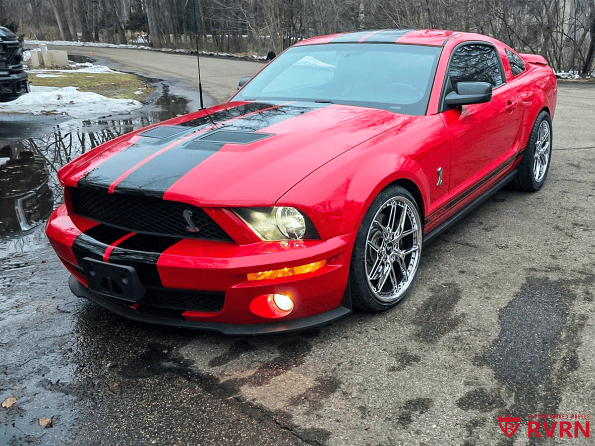 Close-up of custom forged RVRN chrome wheels on 2008 Ford Mustang GT500