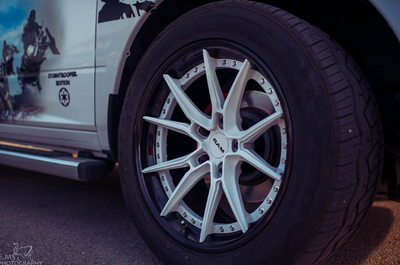 Close-up of forged wheel details on 20x9 deep dish wheels for Dodge Ram, polished finish, design your own wheels