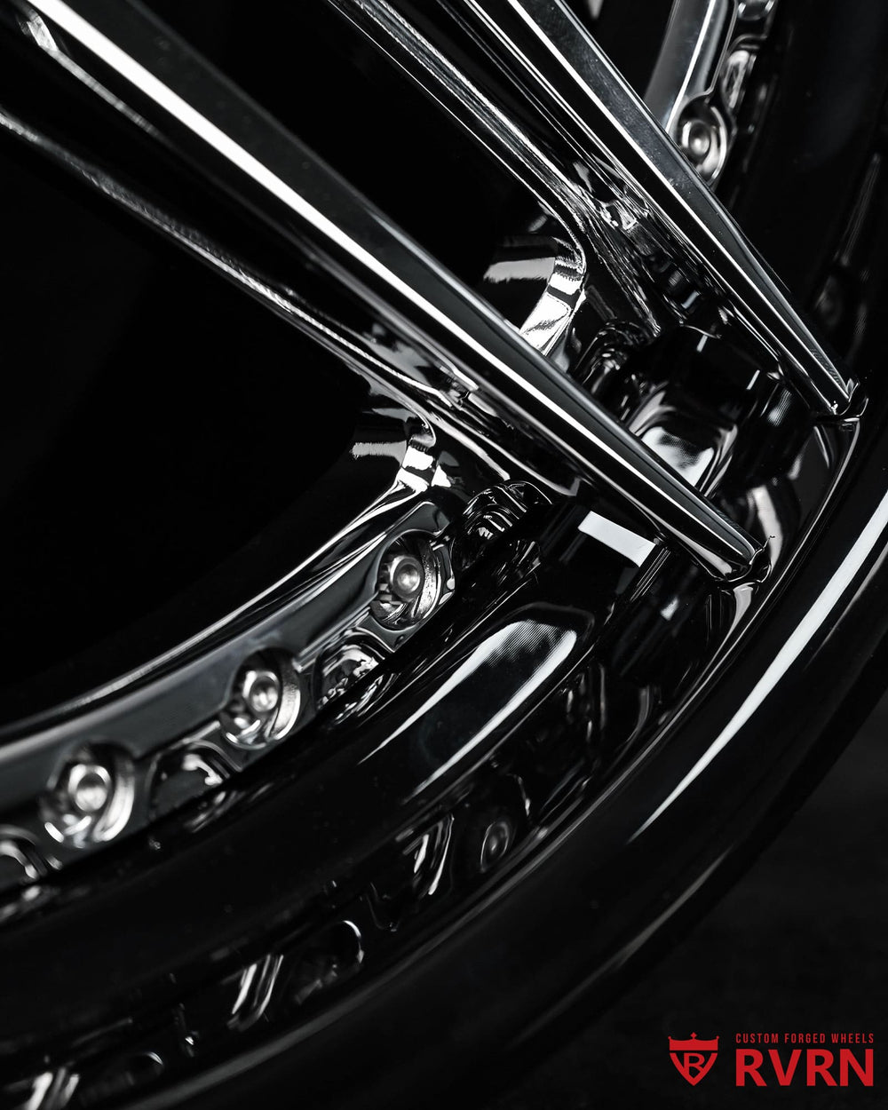 Custom RVRN RV-DP03 2-piece forged wheels for Monte Carlo SS, featuring a classic 5-spoke design