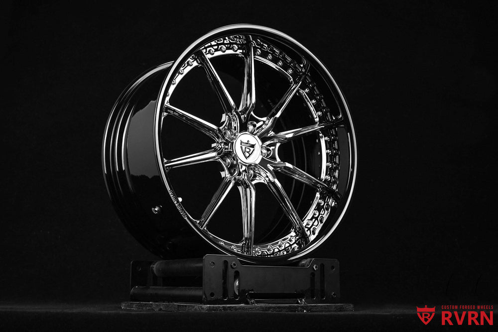 RV-DC05 polished 10-spoke deep dish forged wheel for Mercedes-Benz C43 AMG, front view