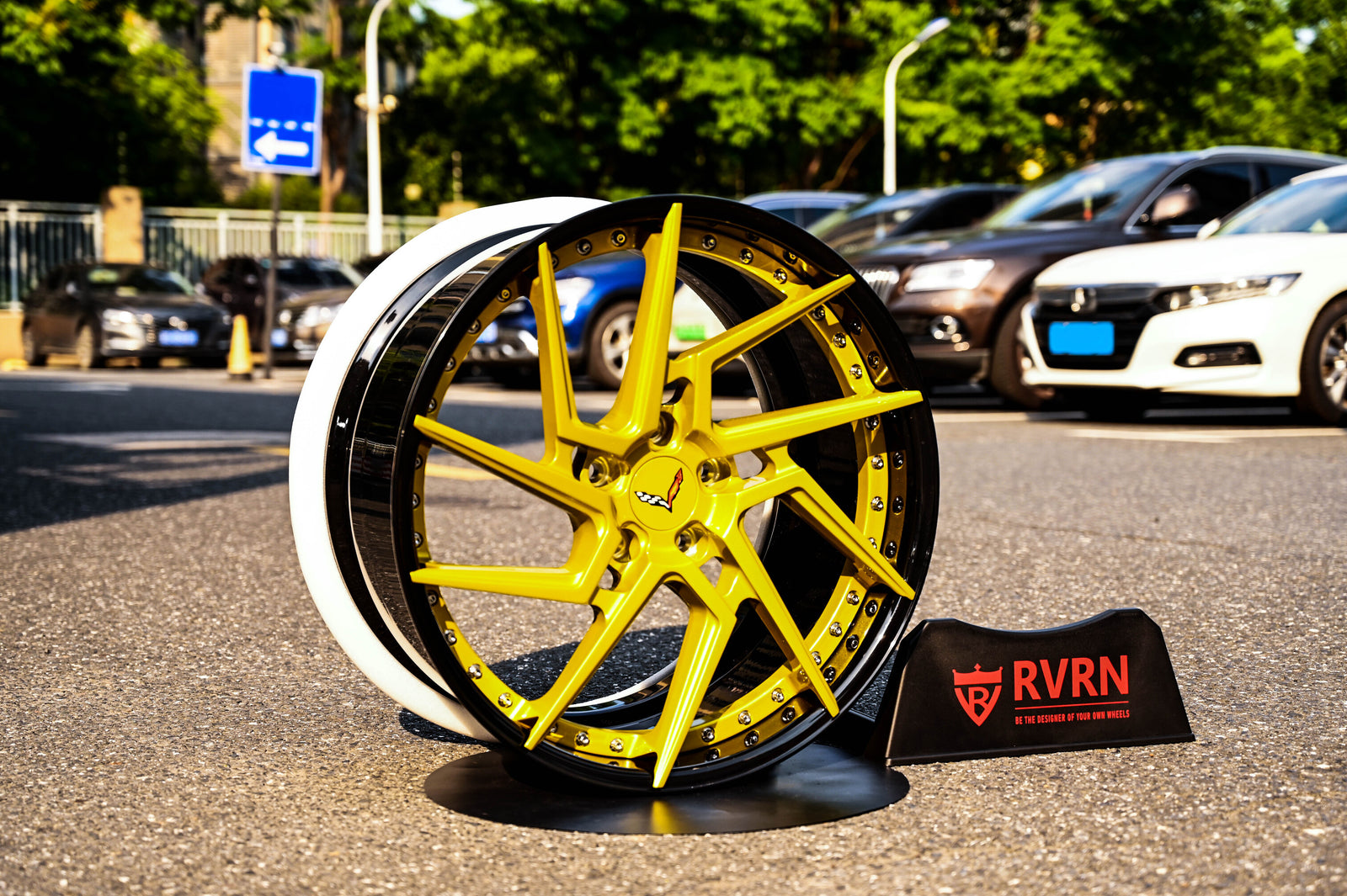 2021 Corvette C8 Custom  Aftermarket 2pc aggressive yellow RV-DF041 Series RVRN Wheel Forged