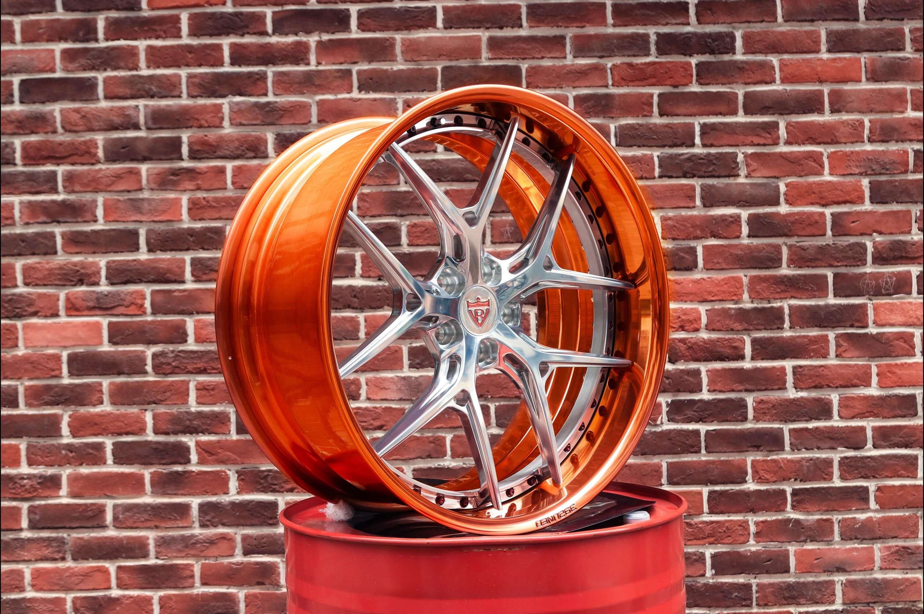 DEEP DISH 3-PIECE FORGED WHEELS RV-T081: ROSE GOLD RIMS