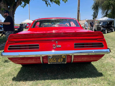 Quarter view of Camaro with DR08D chrome deep dish wheels, showcasing wheel-to-body alignment and aggressive appearance.