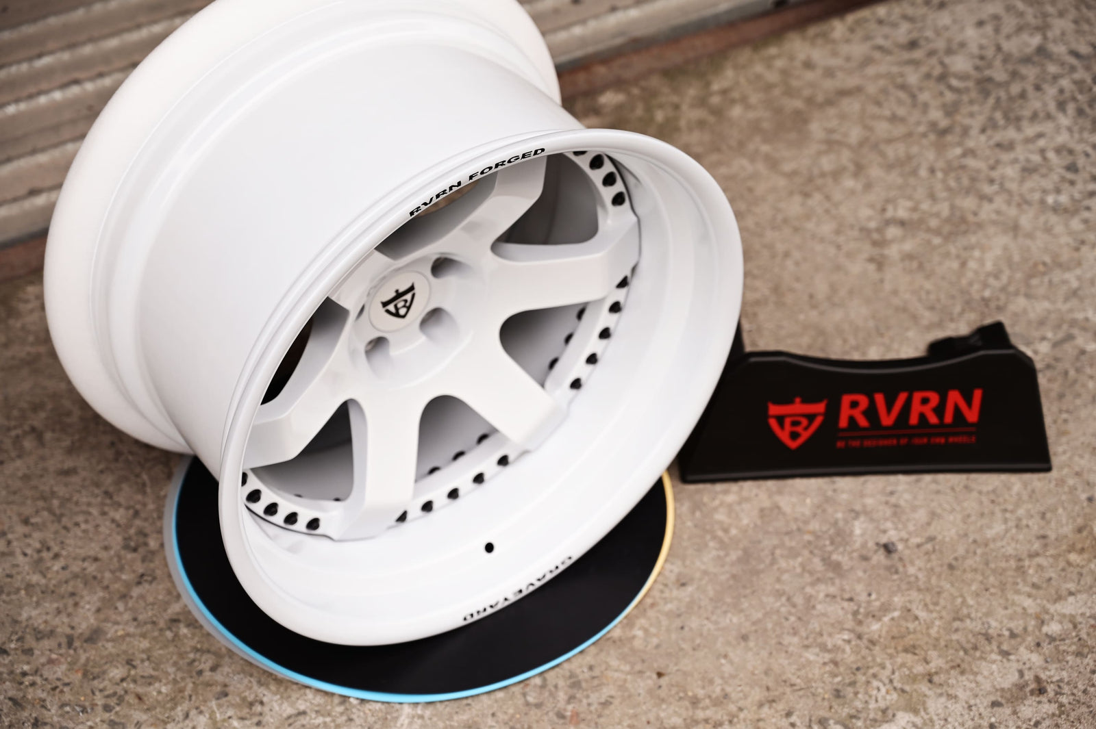 Backside view of custom 2-piece forged RV-DS01 wheel.