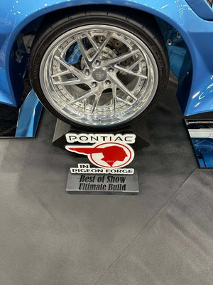 1973 Pontiac Trans Am with custom forged wheels, showcasing super deep dish rims at Best of Show in Pigeon Forge.