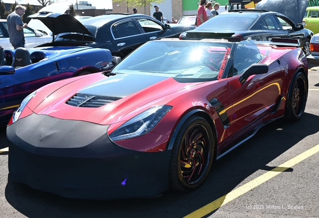IconiQ car club charity event raising funds for local nonprofit