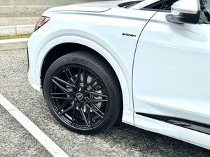 Rear 9x21 forged wheel on Audi Q4 E-tron Sportback, staggered Audi custom wheels with tailored specs