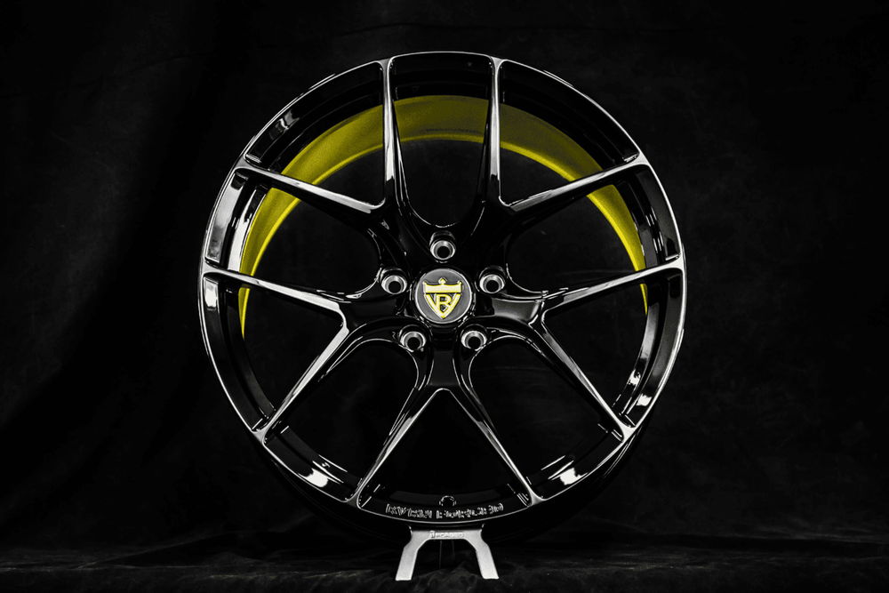 Rear 20x11 wheel on BMW M4 with custom RVRN design