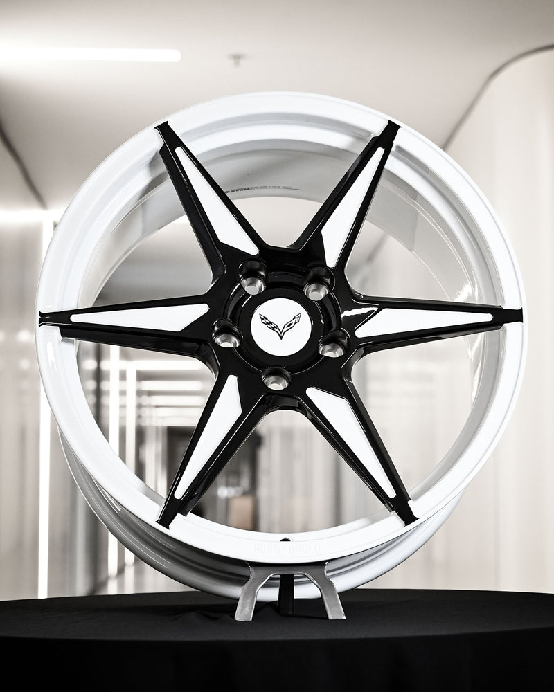 RV-MC19 forged wheel for Corvette C7 Stingray in 18x8.5 and 19x10 setup with ivory white and gloss black finish