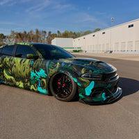 Close-up of RV-T081 forged deep dish wheel on Dodge Charger Scatpack in brushed finish