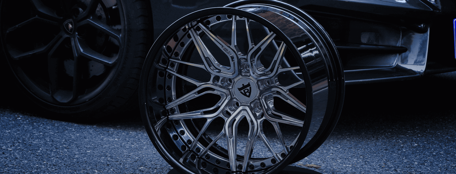 RV-T081 Deep Dish Custom Forged 2-Piece Wheels with polish and black color, custom made for Corvette C4 